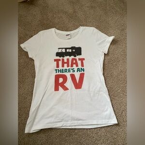 Women’s “That There’s an RV” Christmas Vacation short sleeve t shirt